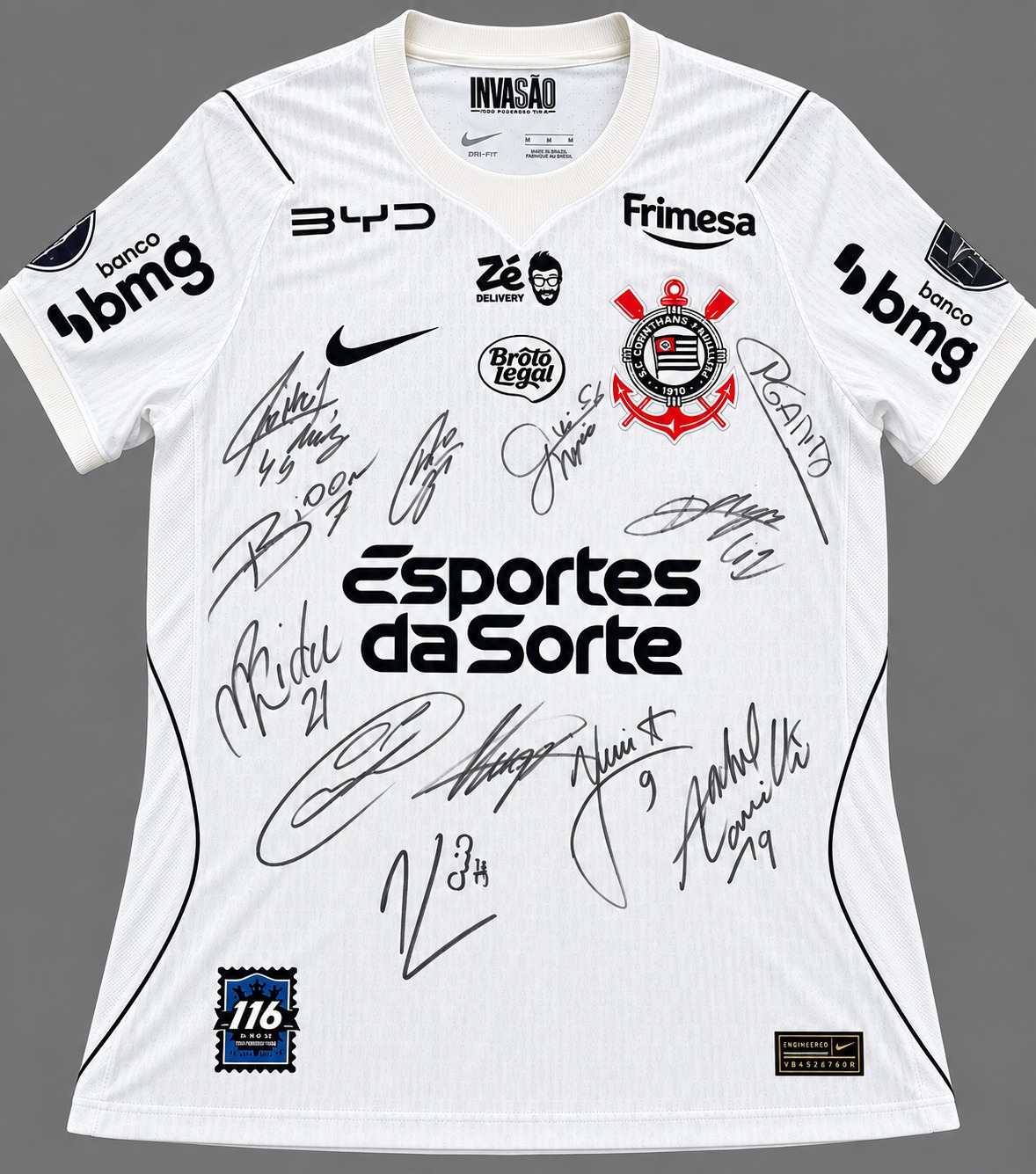 Camisa do Corinthians 2026 autografada pelo elenco